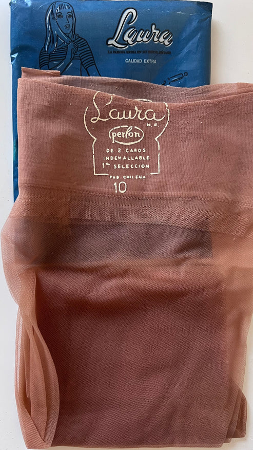 Bas-peau-nylon-vintage-_pour-porte-jarretelles